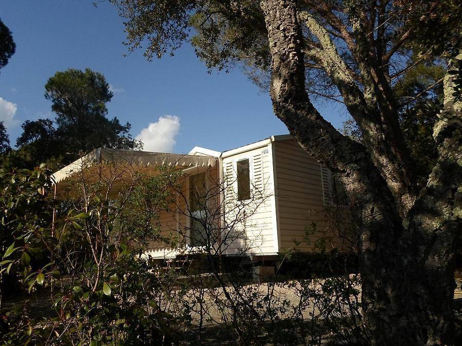 Domaine De La Bergerie - Mobilhome 4 personnes - Cottage B - 2 chambres - 4 personnes in Roquebrune-sur-Argens, Côte méditerranéenne (France)