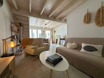 Gîte pour 8 personnes, avec balcon/terrasse, adapté aux familles dans Office De Tourisme De Valras Plage