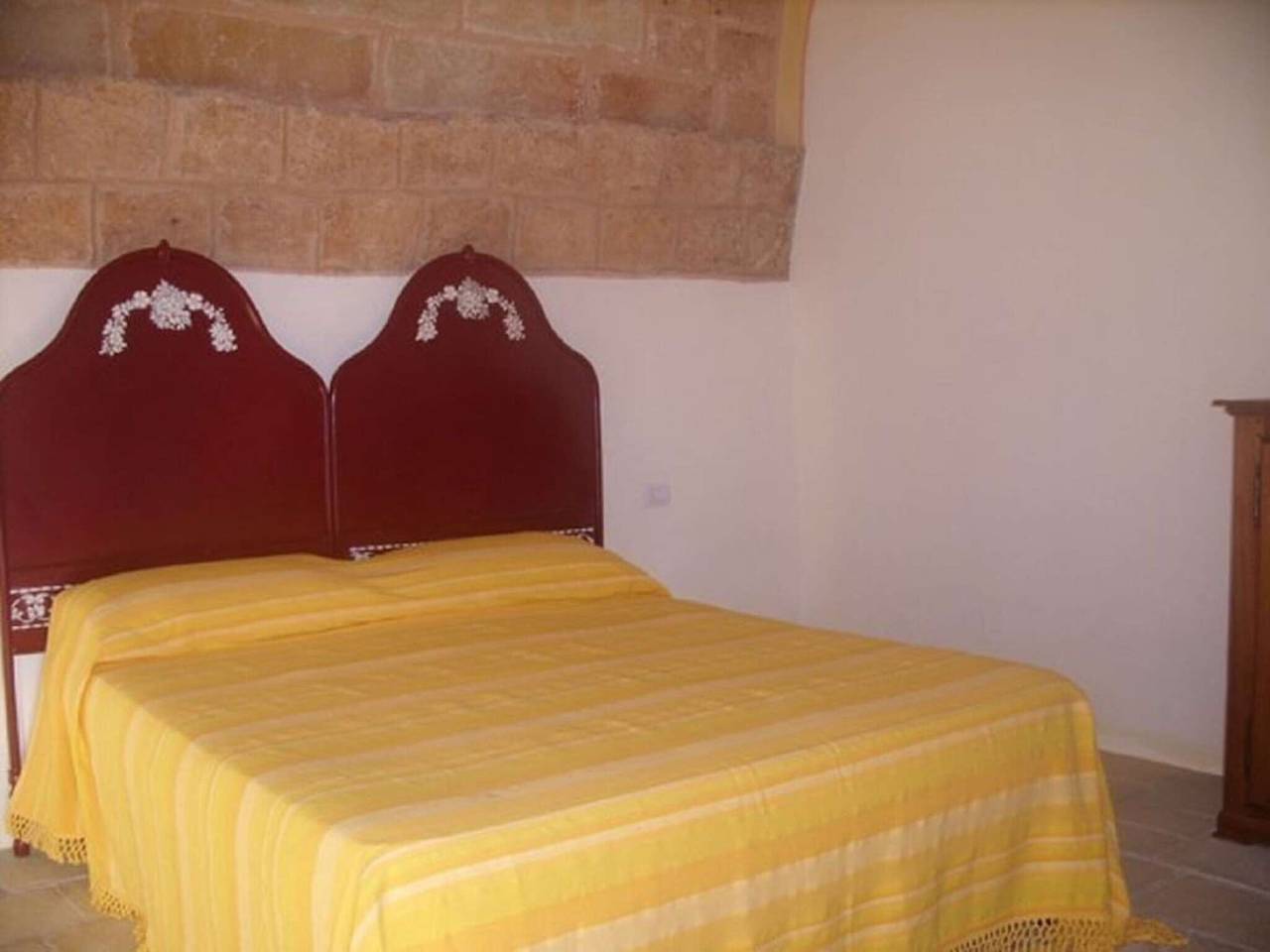 Villa 'Lu Rusciu De Lu Vientu' con vista mare, terrazza e aria condizionata in Leuca, Castrignano del Capo