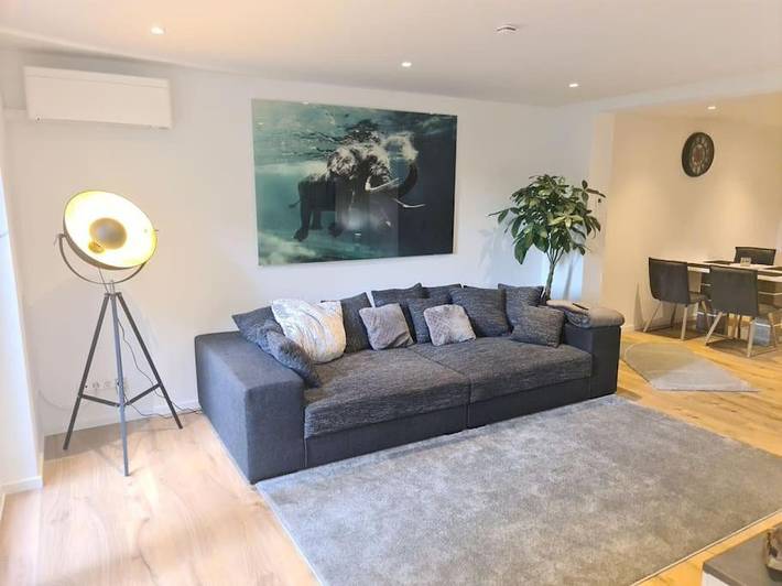 Ferienwohnung für 3 Personen, mit Whirlpool und Terrasse sowie Garten und Pool in Krefeld - 4