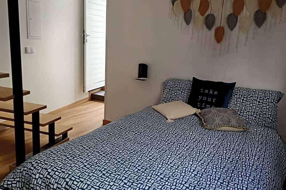 Retreat for body and soul!\n\n\nwww.soulfulstays.pt in Porto Moniz, Madeira