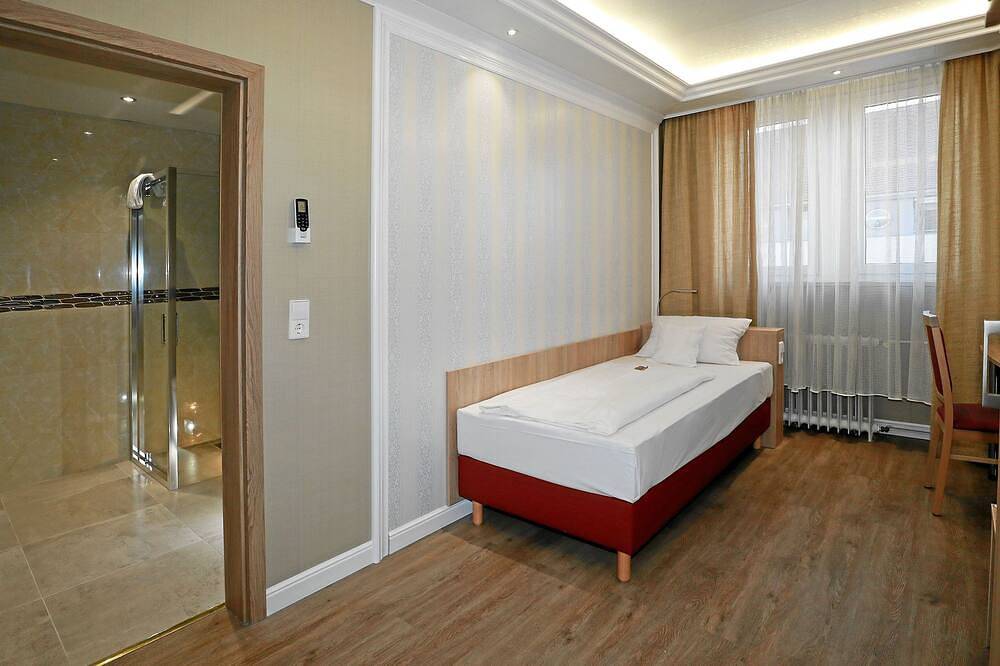 Ganze Wohnung, Comfort Einzelzimmer mit Dusche und Wc in Rheinfelden (Baden), Südschwarzwald