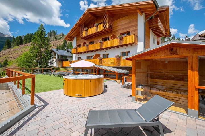 Hôtel pour 2 personnes, avec vue ainsi que jardin et sauna à San Martino di Castrozza - 4