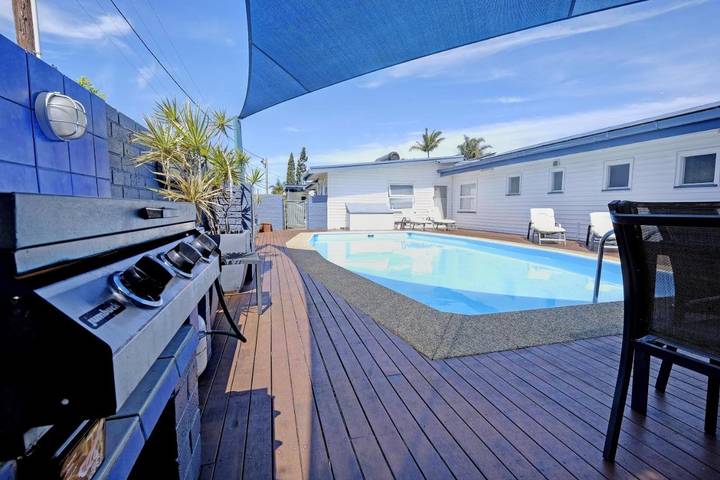 Hôtel pour 4 personnes, avec piscine - 1