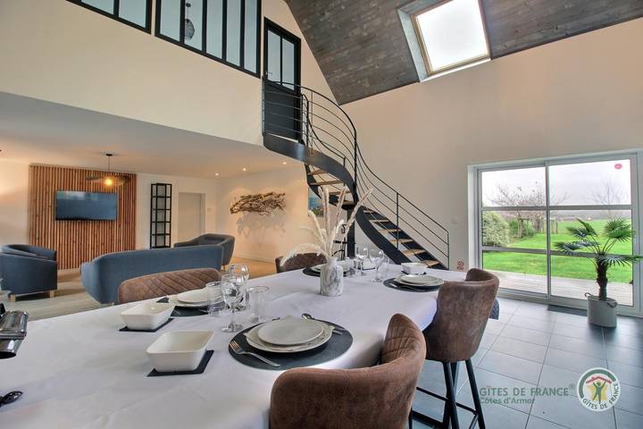 Gîte pour 4 personnes, avec jardin et terrasse à Hénanbihen - 2