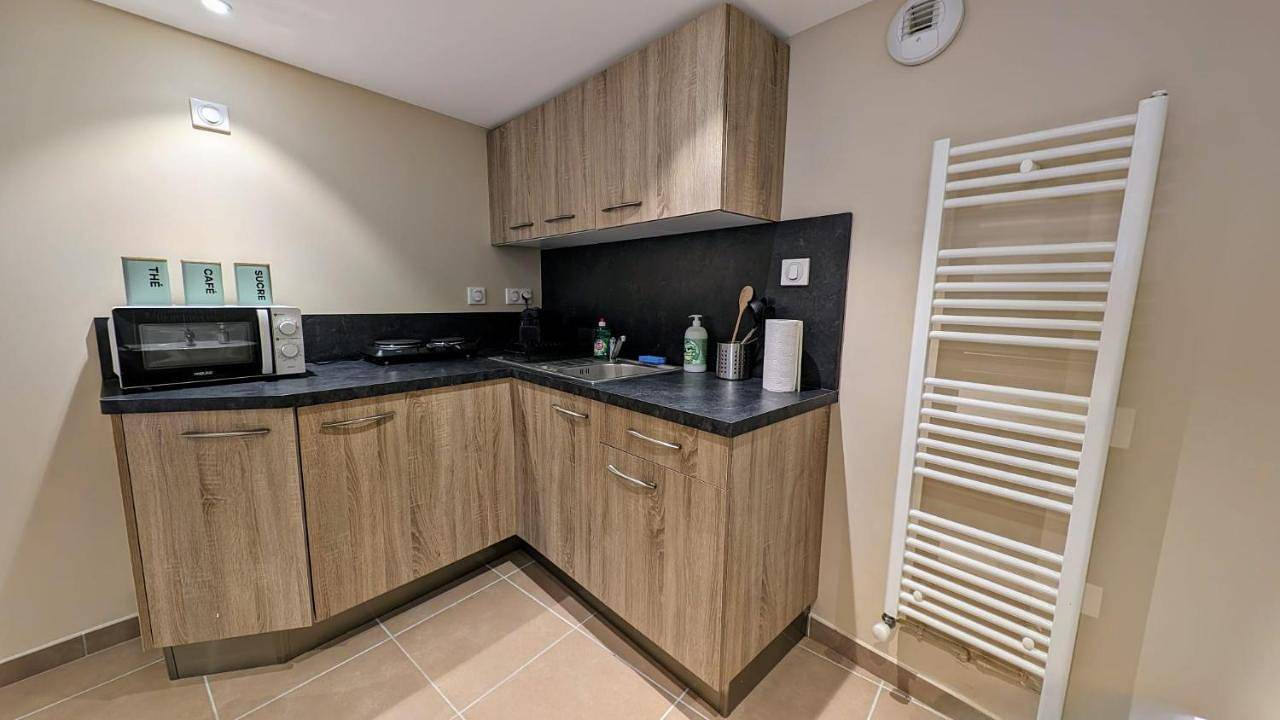 Appartement entier, One-Bedroom Apartment in Verneuil-sur-Avre, Région d'Évreux