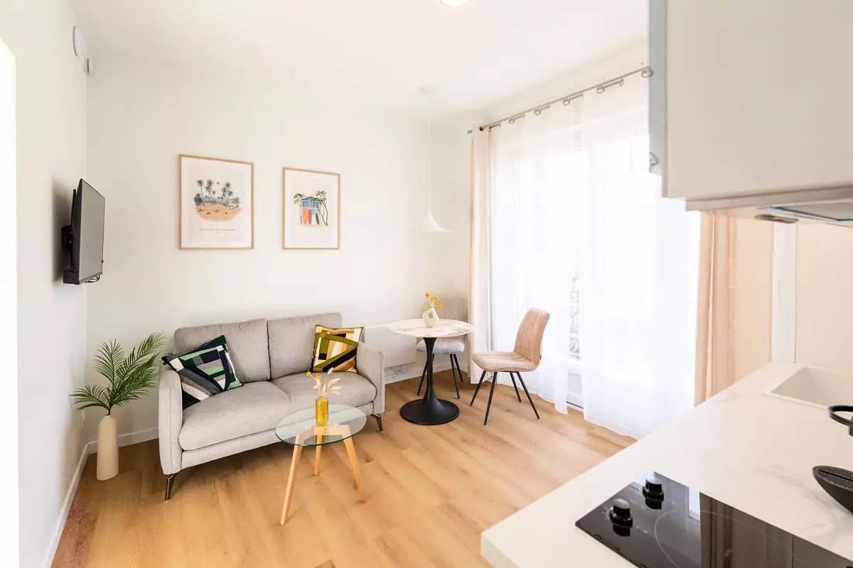 Appartement entier, Appartements pour 2 Personnes in Pessac, Région de Bordeaux
