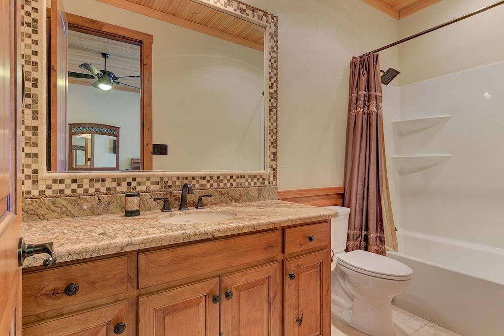 Rayburn Country Retreat near Lake Sam Rayburn in Sam Rayburn Reservoir