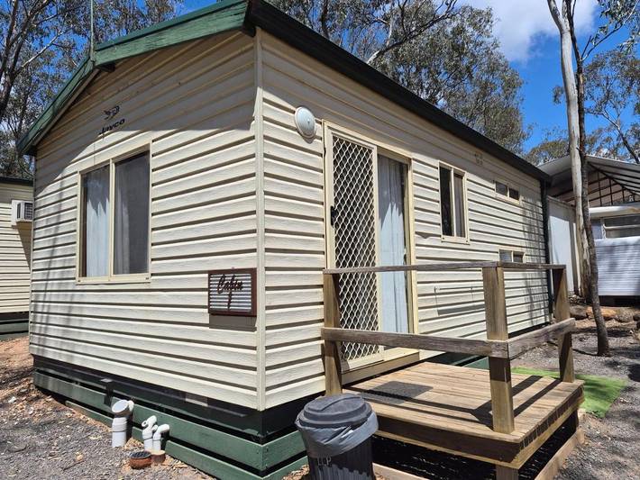 Camping voor 6 personen, met terras en tuin in Victoria