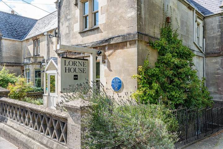 Bed and breakfast for 3 people, with garden in The Cotswolds