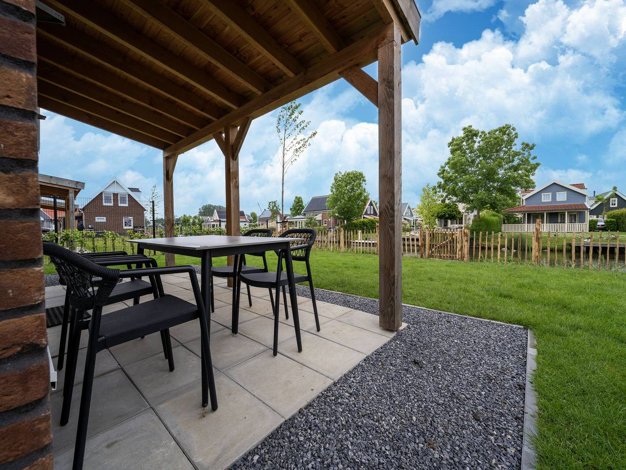 Vakantiehuis bij Stompaarde Plas Zuid-Holland in Bernisse, Nederlandse Noordzeekust