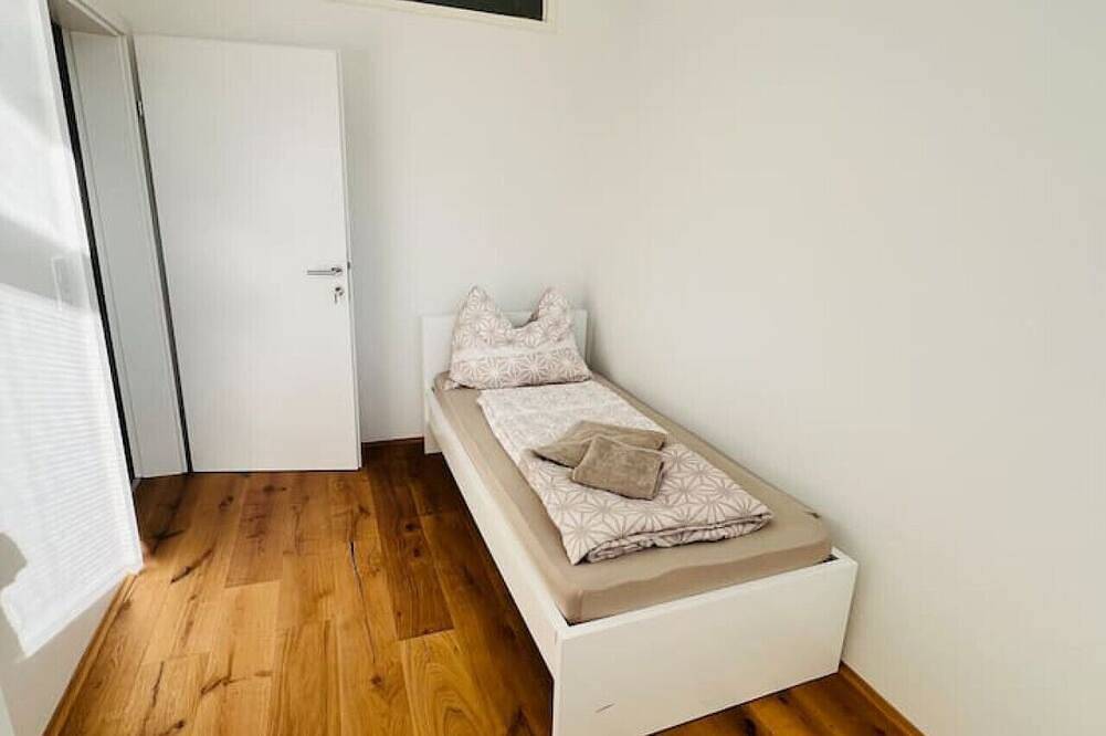 Ganze Wohnung, Leoben- 3 rooms 3 people! Top 4 in Leoben, Östliche Obersteiermark