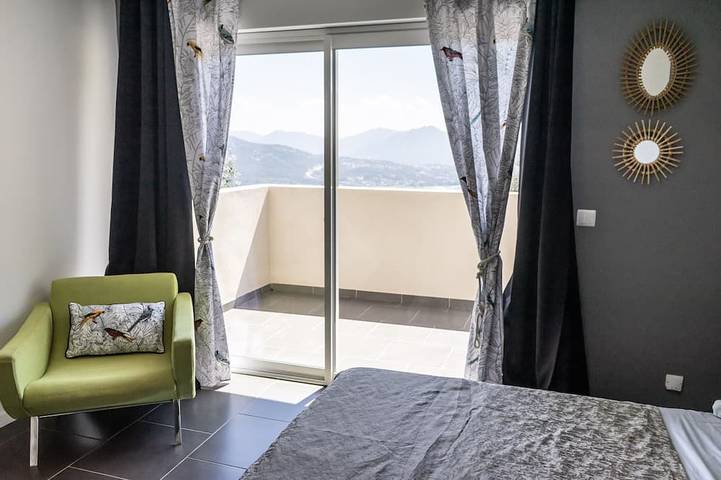 Appartamento intero, New accommodation, summer kitchen, terrace, garden in Olmeto, Sartène e dintorni