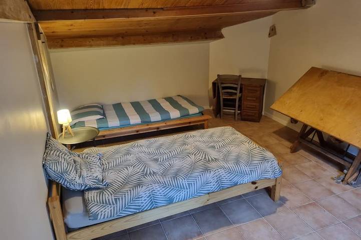 Maison à la Campagne au Calme Complet 12 Personnes in Cassignas, Quercy