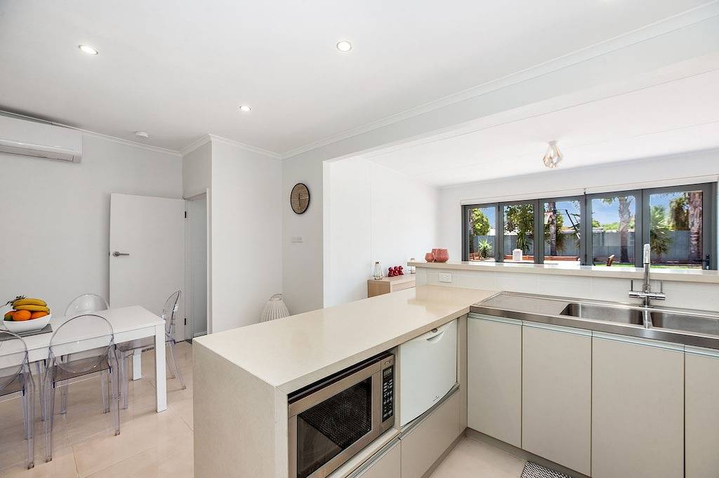 Malibu Palms - Einfamilienhaus mit 5 Schlafzimmern, Pool und fantastischen Außenbereichen in Moama, New South Wales