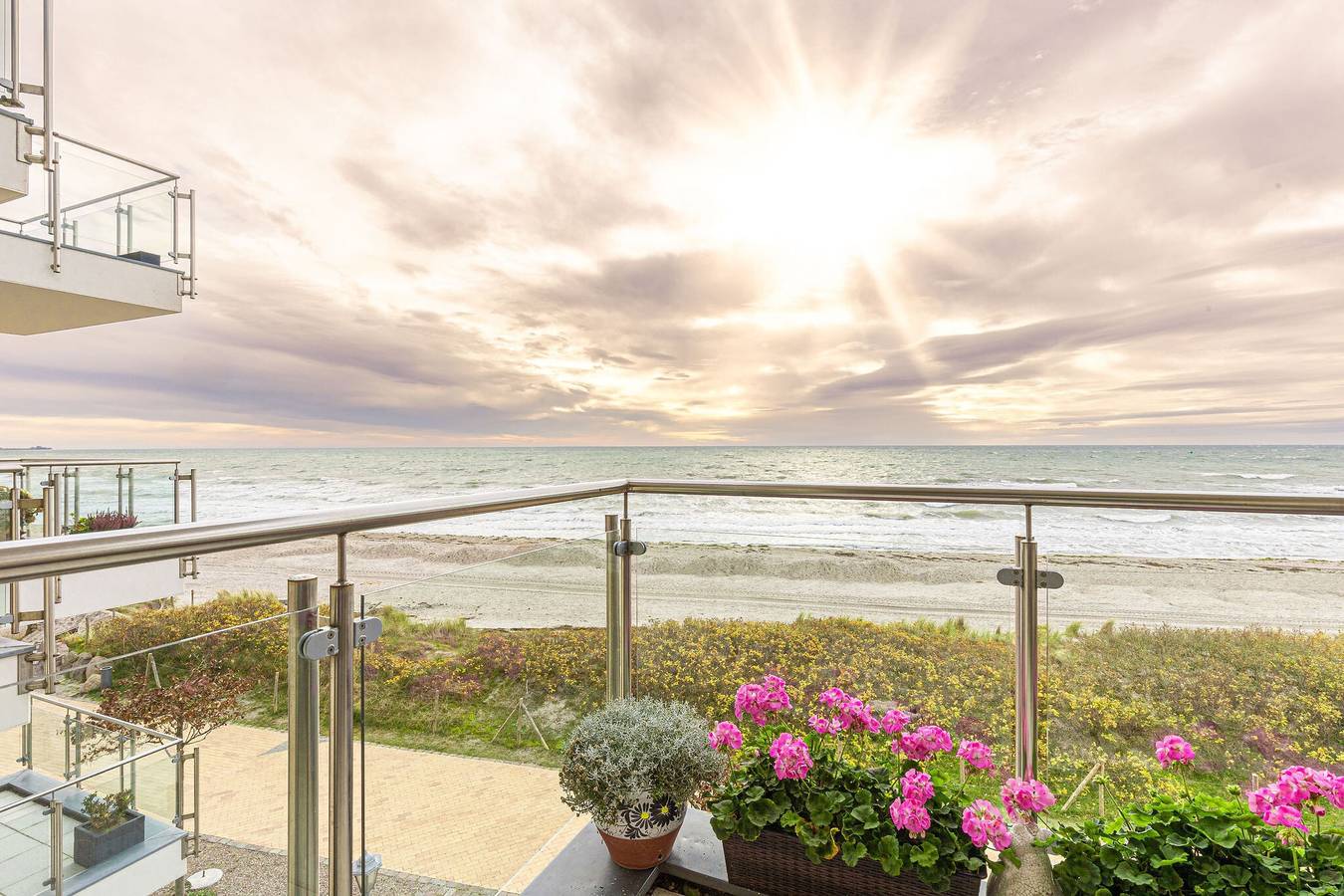 Ganze Wohnung, Strandburg Meeresidylle mit traumhaftem Meerblick in Ostfehmarn, Fehmarn