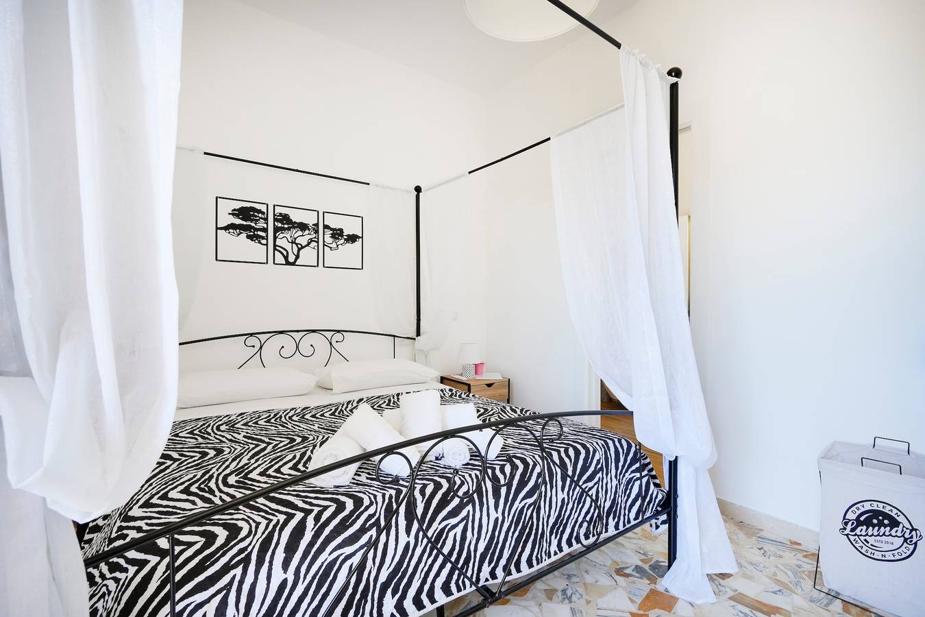 Casa Merlino - Doppelzimmer mit Balkon, Wlan und Klimaanlage in Santo Spirito, Bari