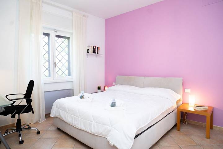 Ganze Wohnung, Ferienwohnung für 2 Personen mit Pool in Castel Gandolfo, Parco Regionale dei Castelli Romani