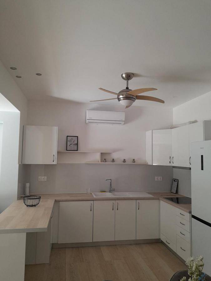Gîte pour 4 personnes, avec Terrasse et Vue dans Palaia Epidavros - 4