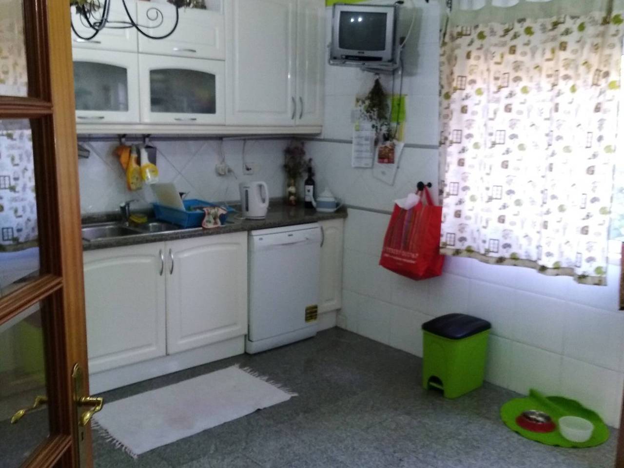 Appartamento intero, Camera Doppia 1 Ad Albarraque Bagno in comune tra Cascais in Costa de Lisboa