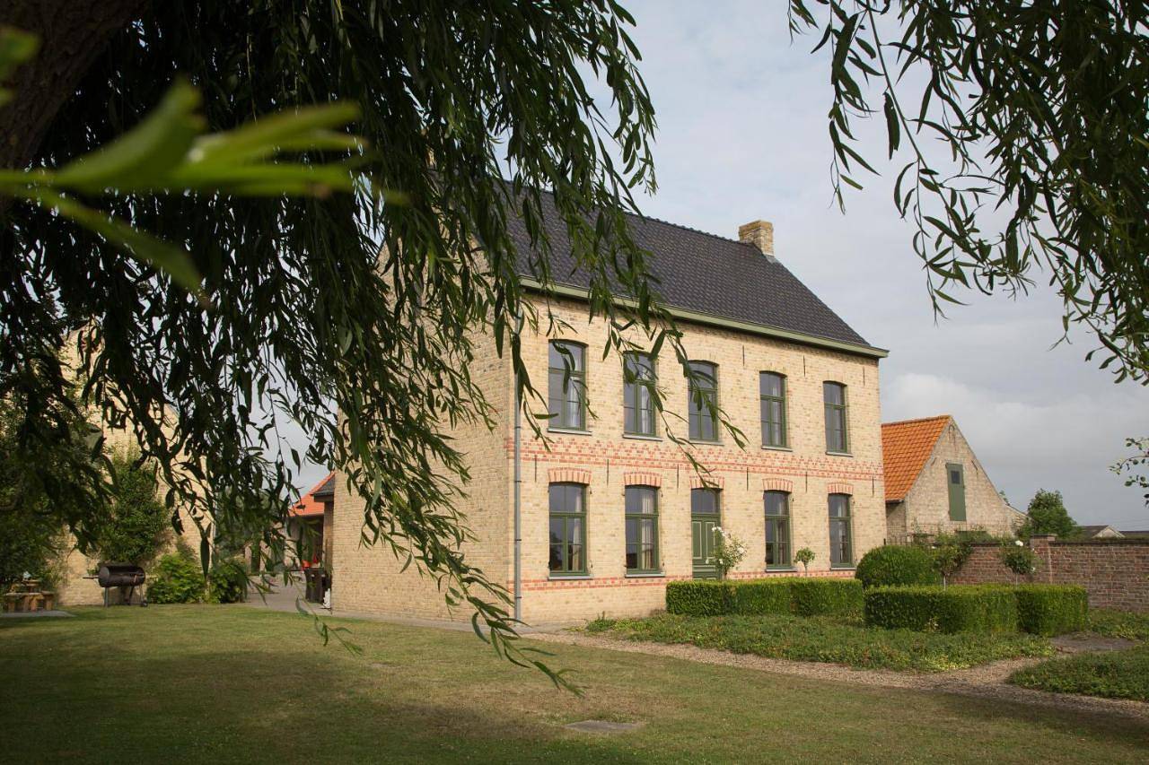 Six-Bedroom House in Nieuwkapelle, Dixmude