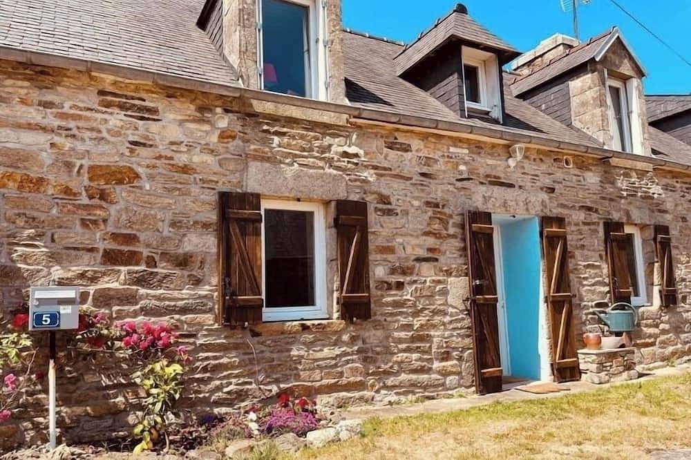 Country house close to the sea. Pets are welcome! in Peumerit, Quimper und Umgebung