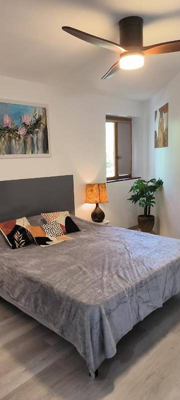 Gîte pour 4 personnes, avec jardin ainsi que terrasse et vue à Vignoux-sur-Barangeon