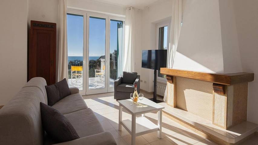 Gîte pour 8 personnes, avec terrasse et vue à Tellaro - 2