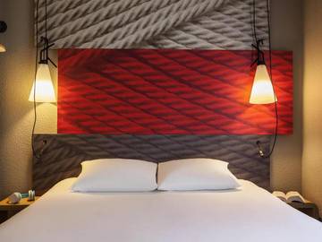 Hôtel pour 2 personnes, avec jardin à Champs-sur-Marne