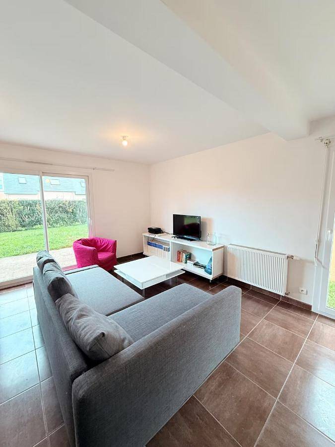 Location de vacances pour 14 personnes, avec Balcon et Terrasse ainsi que Jardin et Vue à Bohars
