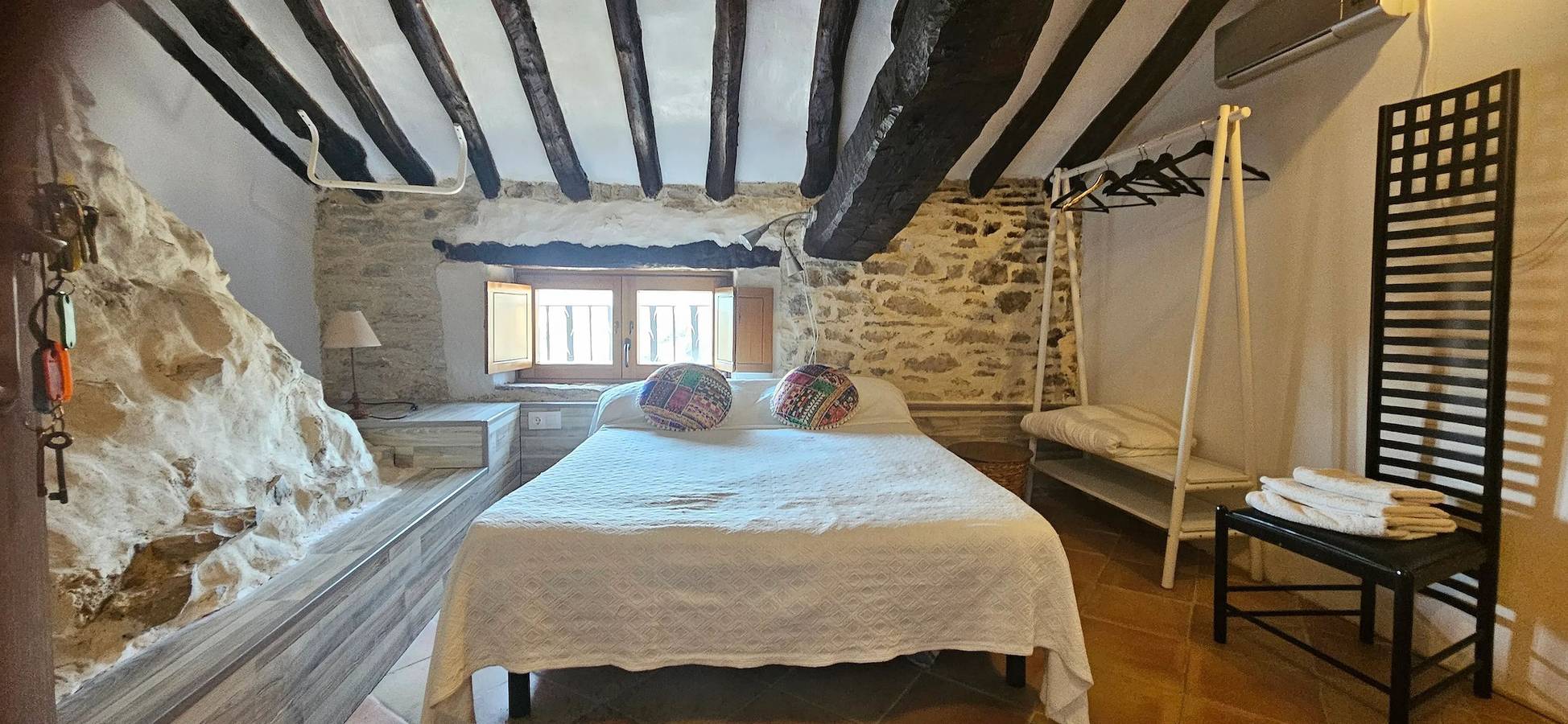Casa amplia en Paúles de Sarsa, 1000 m², piscina in Paules de Sarsa, Aínsa