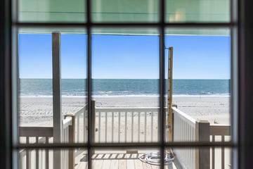 Vacation House for 8 Guests in Oak Island (NC), Brunswick County, Picture 1