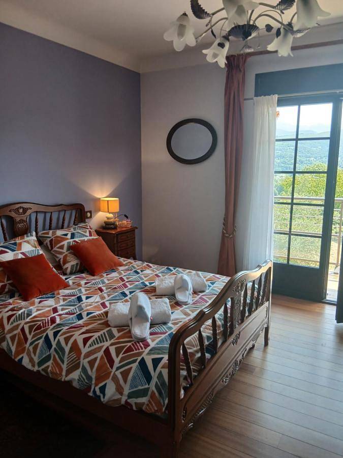 Maison d’hôte pour 2 personnes, avec Balcon et Jacuzzi ainsi que Terrasse et Jardin à Lourdes