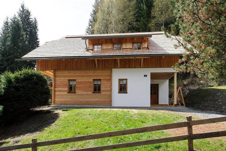 Chalet für 8 Personen, mit Garten und Ausblick sowie Sauna, mit Haustier - 1
