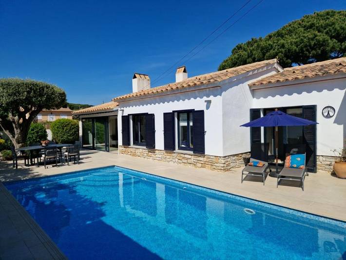 Villa pour 6 personnes, avec terrasse ainsi que piscine et jardin dans Calella de Palafrugell - 3