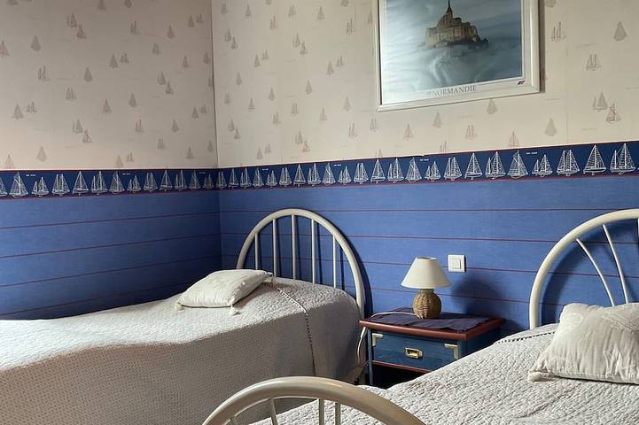 \"Les flots bleus\" (Die blauen Strände) in Saint-Pair-sur-Mer, Côte de la Déroute