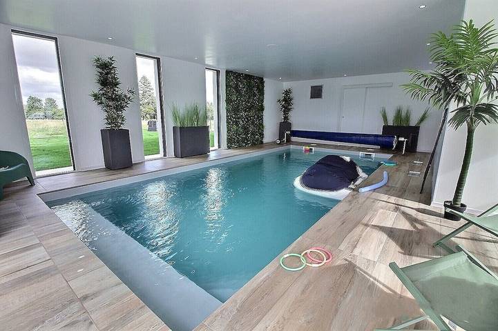 Location de vacances pour 10 personnes, avec jardin à Saint-Bihy