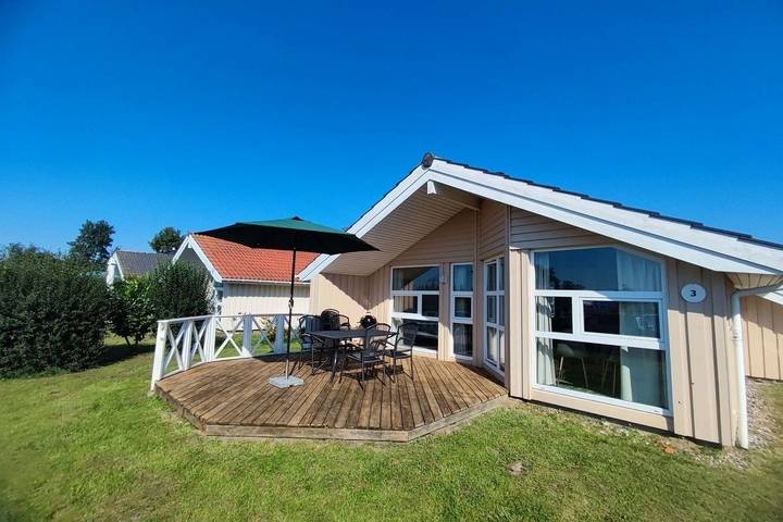 Ferienhaus für 4 Personen, mit Meerblick und Terrasse sowie Garten und Sauna in Geltinger Bucht - 3