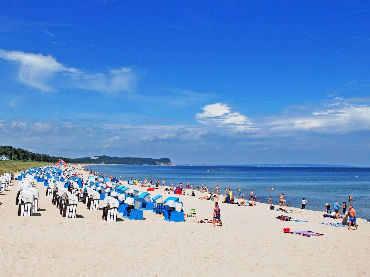 Ganze Ferienwohnung, Ferienwohnung im Ostseebad Göhren - 04 Ferienwohnung mit Balkon in Göhren, Rügen