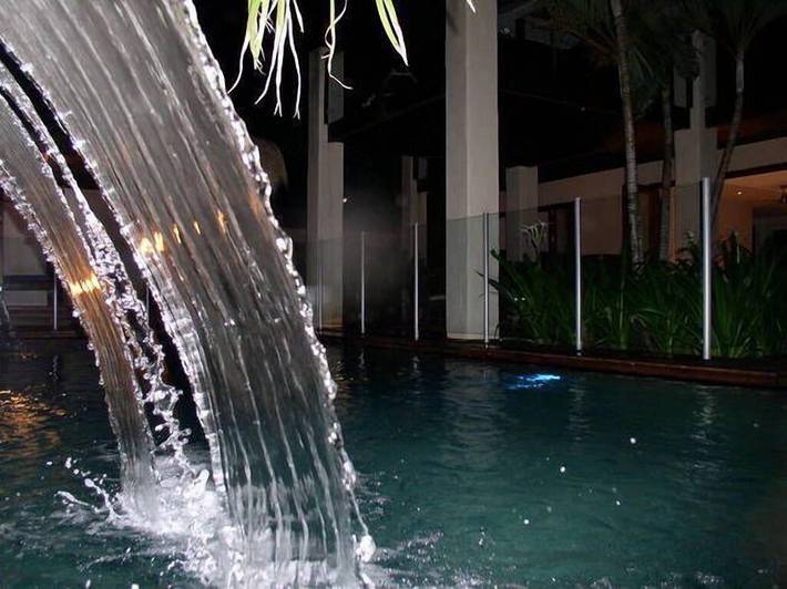 Holiday home for 12 people, with garden in Port Douglas