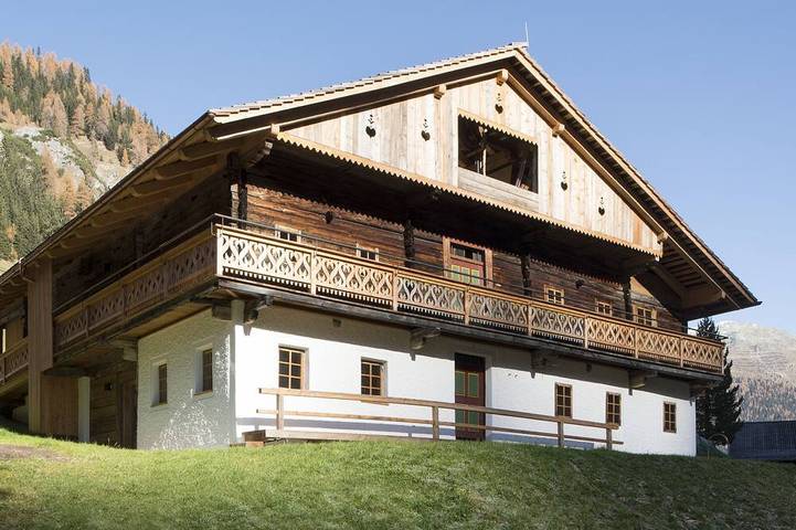 Ferienwohnung für 4 Personen, mit Sauna und Balkon sowie Garten in Innervillgraten