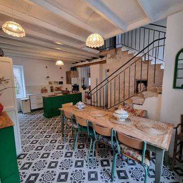 Gîte pour 7 personnes, avec vue et jardin, animaux acceptés à Ouanne
