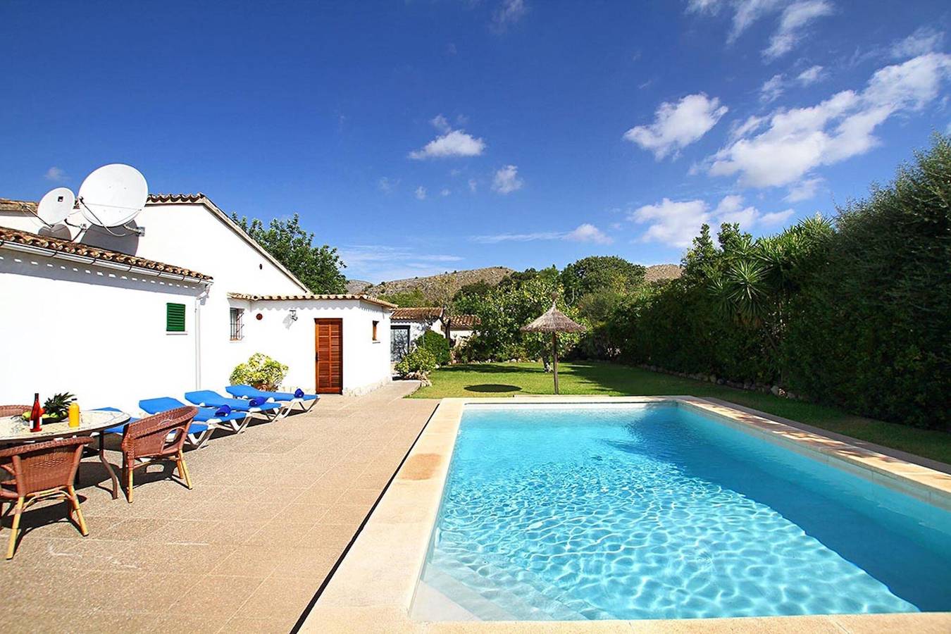Casa de campo "Casa Rei Vila" com vista para a montanha in el Vilà, Pollença