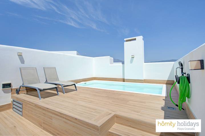 Apartamento entero, Apartamento de vacaciones para 5 personas con terraza in Playa Granada, Motril