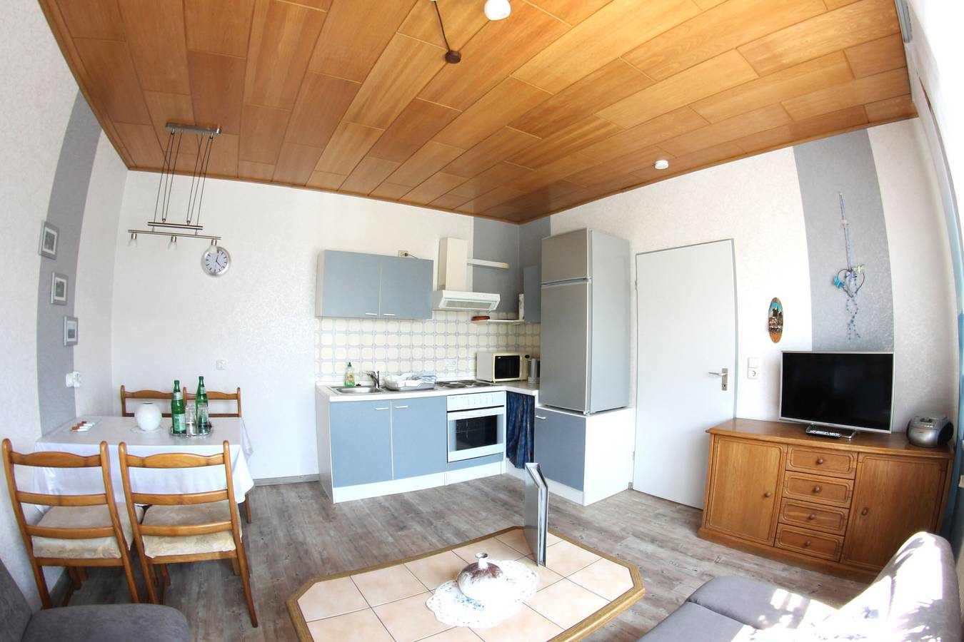 Ganze Wohnung, Apartment 'Mit Garten' mit privater Terrasse, privatem Garten und Wlan in Medebach, Hochsauerlandkreis
