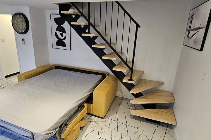 Gîte pour 4 personnes, avec terrasse à Priay - 3