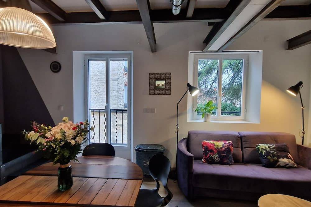 Ganze Wohnung, Blanche Charmant duplex-Apartment-Familie-Ensuite in Fontainebleau, Seine-et-Marne