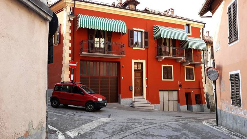 Location de vacances pour 6 personnes, avec terrasse et vue, animaux acceptés à Mondovì - 4