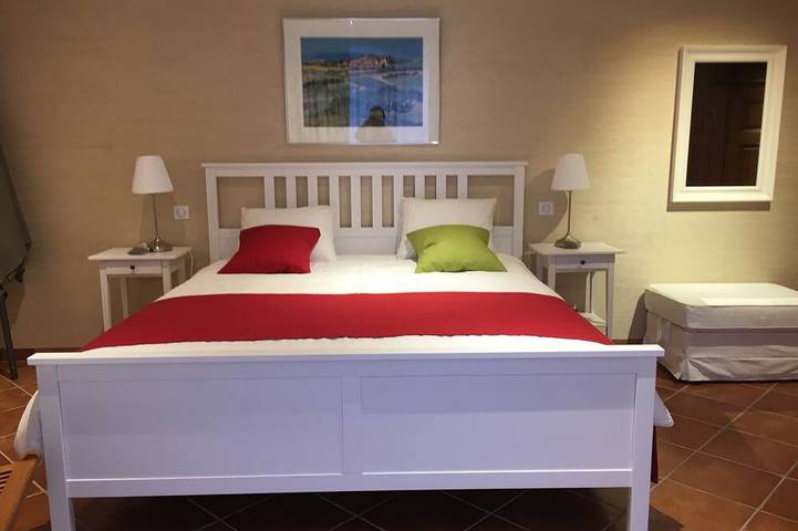 Gîte pour 2 personnes, avec jacuzzi et piscine ainsi que terrasse et jardin à Les Arques - 2