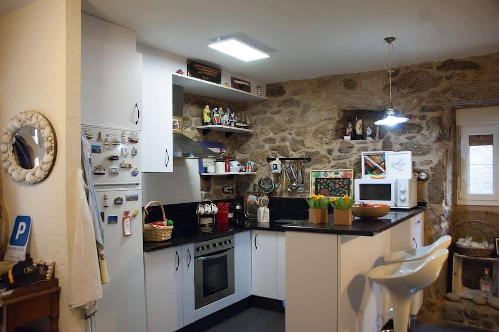 Singular stone house with sea views in Fisterra, Costa da Morte